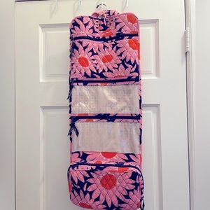 Vera Bradley Hanging Travel Organizer / Toiletry Bag